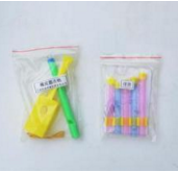 小樂器：橡皮筋吉他，鳥笛，排蕭